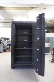 Used Fichet Bauche Model GC 600 Bankers TRTL30X6 Equivalent High Security Safe